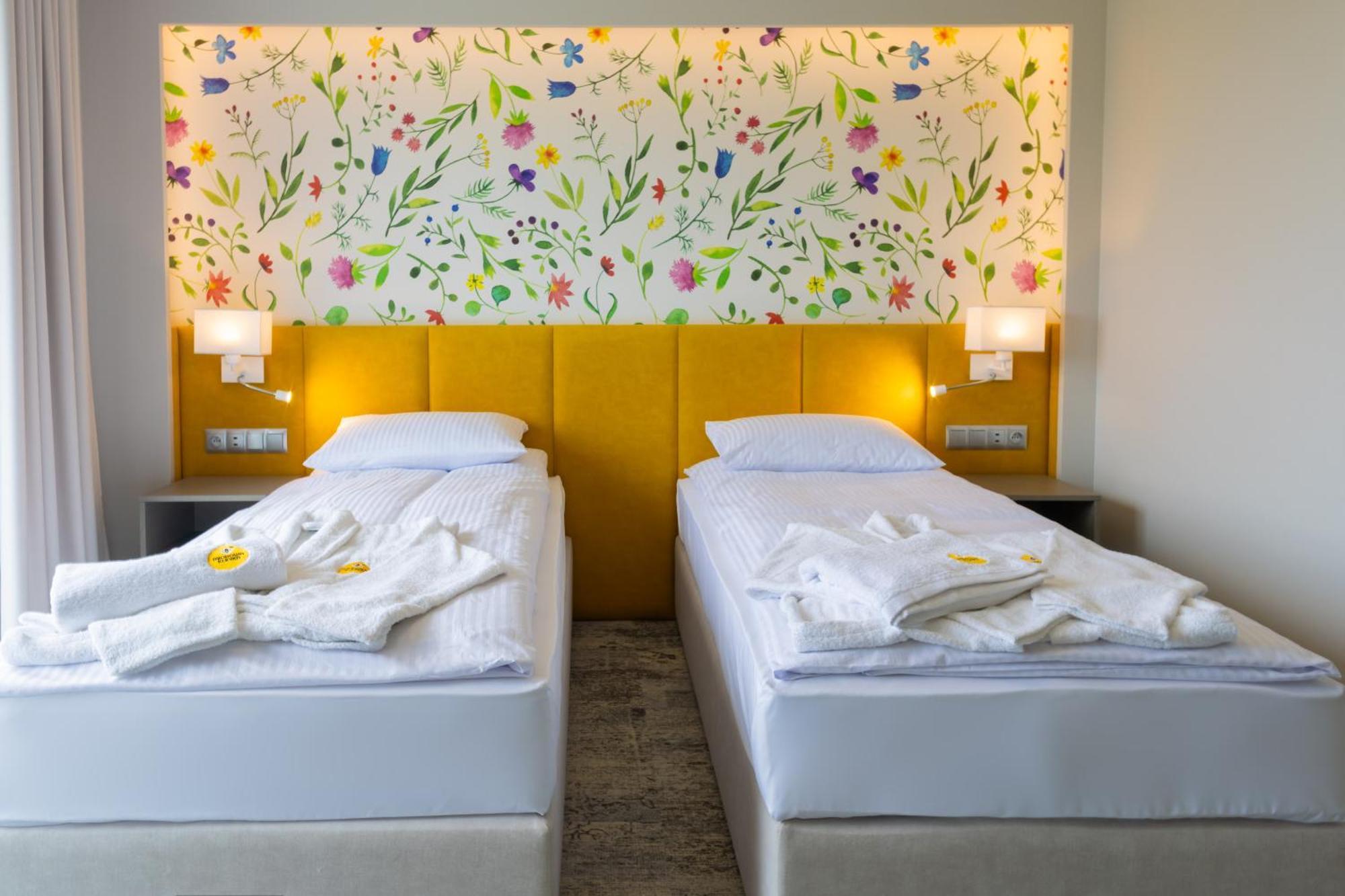 Miodowa Klinika Hotel Kamianna Eksteriør billede