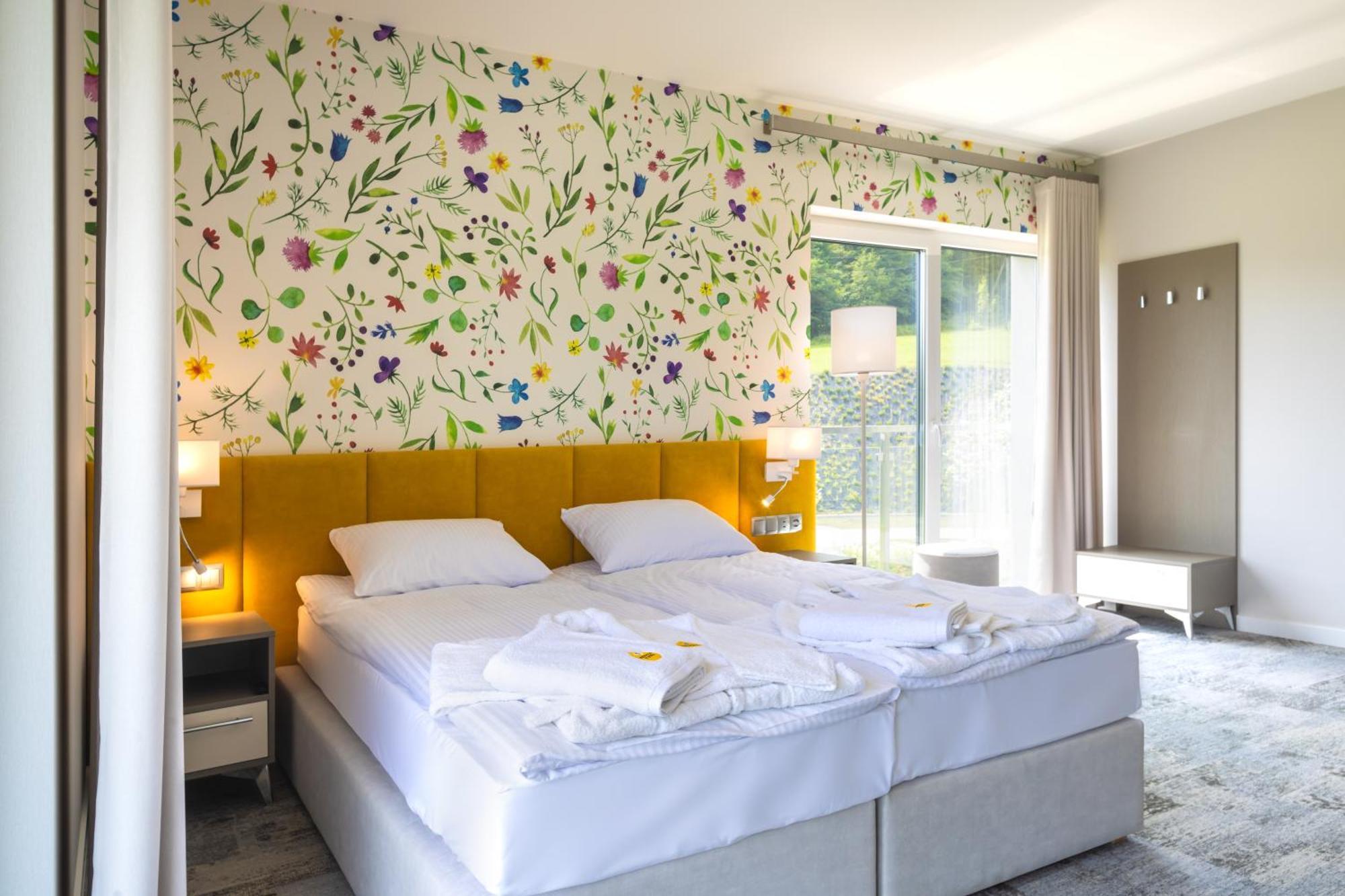 Miodowa Klinika Hotel Kamianna Eksteriør billede